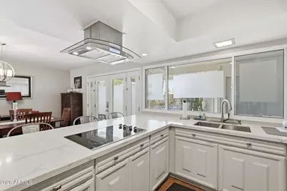 8457 E Chaparral Road, Scottsdale, AZ 85250 - Photo 11