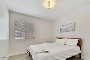 8771 E Pinchot Ave, Scottsdale, AZ 85251 - Photo 9
