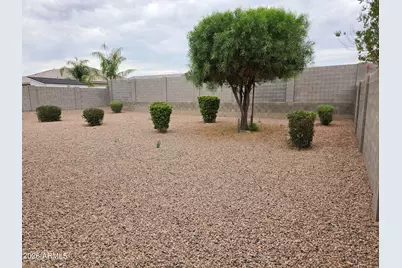 24673 N Alfalfa Drive, Florence, AZ 85132 - Photo 11