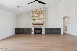 654 E Paint Your Wagon Trail, Phoenix, AZ 85085 - Photo 5