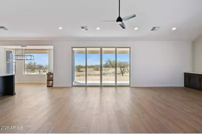 654 E Paint Your Wagon Trail, Phoenix, AZ 85085 - Photo 3