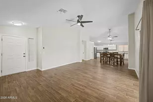 10993 W Loma Ln, Peoria, AZ 85345 - Photo 5