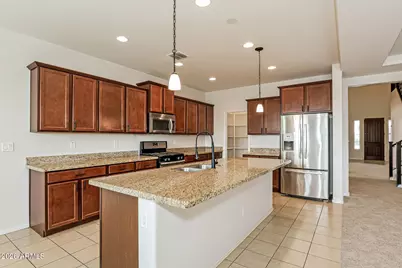 660 S 165th Avenue, Goodyear, AZ 85338 - Photo 7