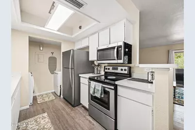 4608 W Maryland Avenue #202, Glendale, AZ 85301 - Photo 17