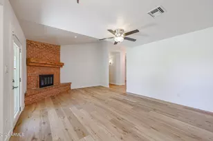 5542 W Northwood Dr, Glendale, AZ 85310 - Photo 9