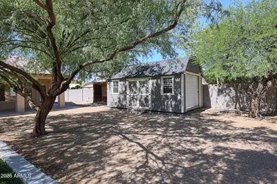 5542 W Northwood Drive, Glendale, AZ 85310 - Photo 37