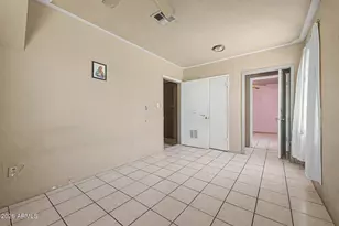 6435 S 5th Ave, Phoenix, AZ 85041 - Photo 13