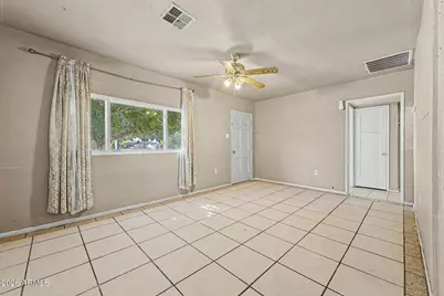 6435 S 5th Avenue, Phoenix, AZ 85041 - Photo 5