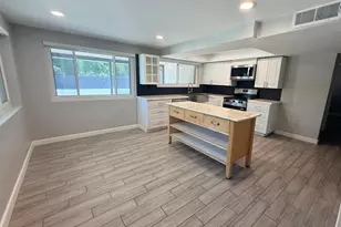753 W 6th Dr, Mesa, AZ 85210 - Photo 9