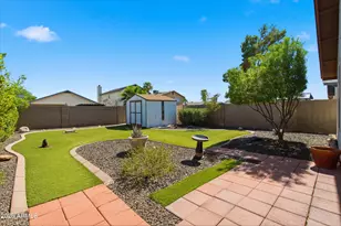 8839 W Bluefield Ave, Peoria, AZ 85382 - Photo 23