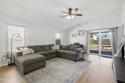 8839 W Bluefield Avenue, Peoria, AZ 85382 - Photo 5