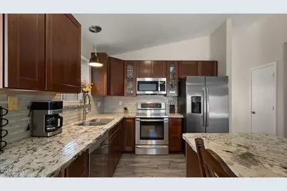 4820 E Melinda Lane, Phoenix, AZ 85054 - Photo 13