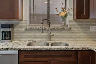 4820 E Melinda Ln, Phoenix, AZ 85054 - Photo 15