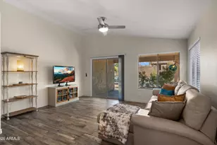 4820 E Melinda Ln, Phoenix, AZ 85054 - Photo 19