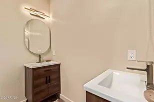 1956 E Dunbar Dr, Tempe, AZ 85283 - Photo 37