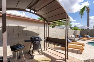 5325 W Mescal St, Glendale, AZ 85304 - Photo 27