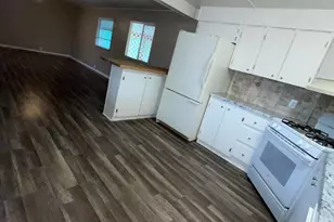 34270 S Bertha St, Black Canyon City, AZ 85324 - Photo 9