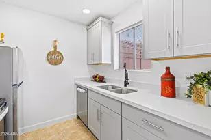 7126 N 19th Ave, Phoenix, AZ 85021 - Photo 3