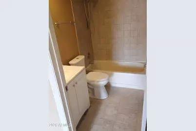 1238 E Marco Polo Road E, Phoenix, AZ 85024 - Photo 9