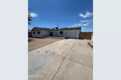 3026 N 40th Drive, Phoenix, AZ 85019 - Photo 1