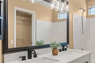 8434 W Dreyfus Dr, Peoria, AZ 85381 - Photo 25