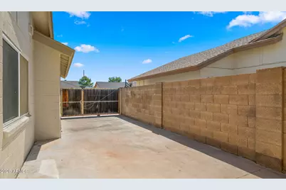 8434 W Dreyfus Drive, Peoria, AZ 85381 - Photo 35