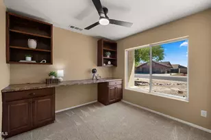 8434 W Dreyfus Dr, Peoria, AZ 85381 - Photo 5