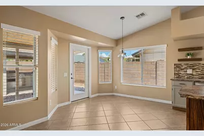 8434 W Dreyfus Drive, Peoria, AZ 85381 - Photo 21