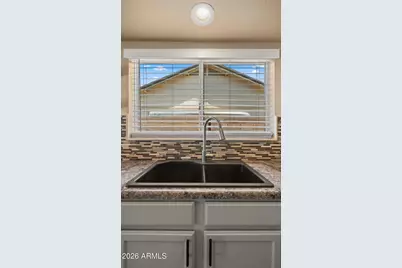 8434 W Dreyfus Drive, Peoria, AZ 85381 - Photo 17