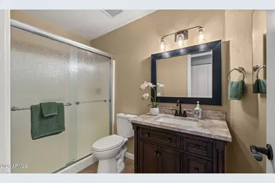 8434 W Dreyfus Drive, Peoria, AZ 85381 - Photo 23