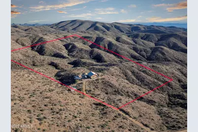 5975 W Aurora Hills Road, Morristown, AZ 85342 - Photo 35