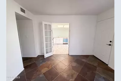 19825 N 5th Drive, Phoenix, AZ 85027 - Photo 9