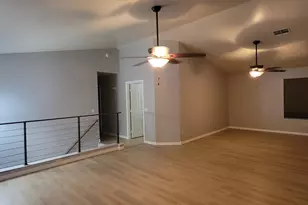 6834 S 40th Ln, Phoenix, AZ 85041 - Photo 13