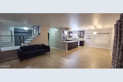 6834 S 40th Lane, Phoenix, AZ 85041 - Photo 7