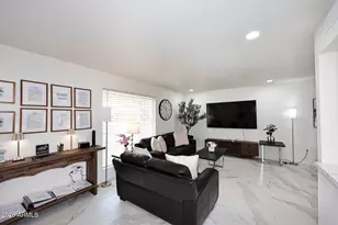 10013 W Desert Forest Cir, Sun City, AZ 85351 - Photo 5