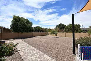 10013 W Desert Forest Cir, Sun City, AZ 85351 - Photo 19