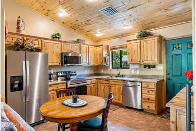 2336 Buffalo Loop N, Overgaard, AZ 85933 - Photo 11