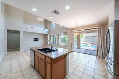 39608 N Lost Legend Drive, Phoenix, AZ 85086 - Photo 13
