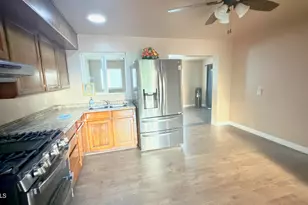 11427 N 112th Dr, Youngtown, AZ 85363 - Photo 5