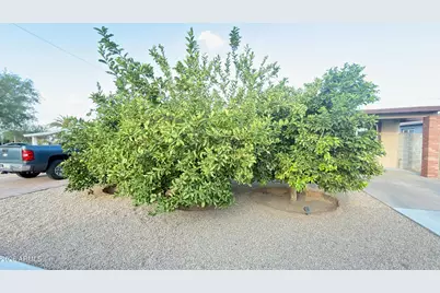 11427 N 112th Drive, Youngtown, AZ 85363 - Photo 3