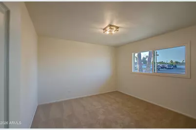 4031 W Denton Lane, Phoenix, AZ 85019 - Photo 15