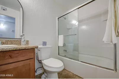 4031 W Denton Lane, Phoenix, AZ 85019 - Photo 11