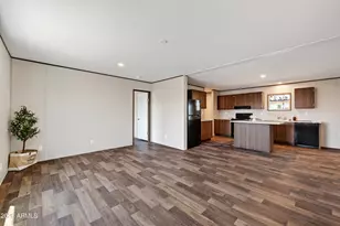 8601 N 103rd Ave, Peoria, AZ 85345 - Photo 3