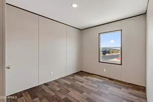 8601 N 103rd Ave, Peoria, AZ 85345 - Photo 17