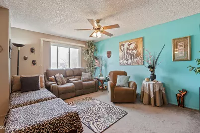 10505 W Echo Lane, Peoria, AZ 85345 - Photo 15