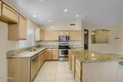 534 E Ironwood Drive, Chandler, AZ 85225 - Photo 9