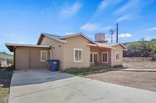 345 N Madison St, Wickenburg, AZ 85390 - Photo 1