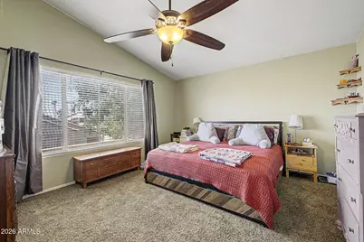 8227 W Harmony Lane, Peoria, AZ 85382 - Photo 11