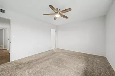10002 W Desert Hills Drive, Sun City, AZ 85351 - Photo 15