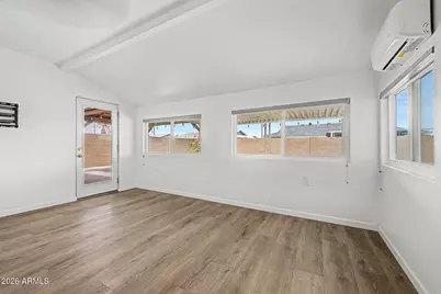 10002 W Desert Hills Drive, Sun City, AZ 85351 - Photo 11